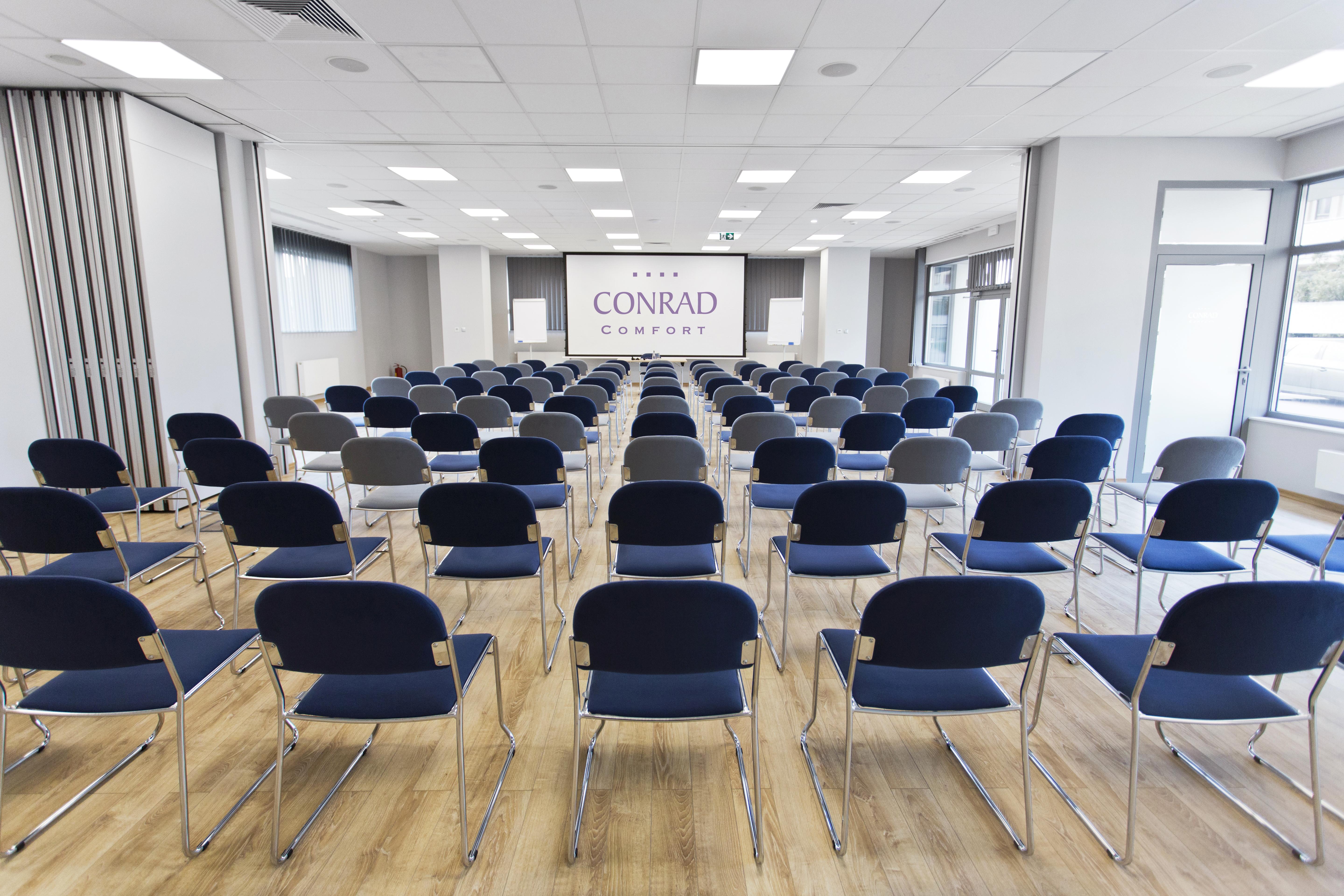 Hotel Conrad Comfort Краков Экстерьер фото